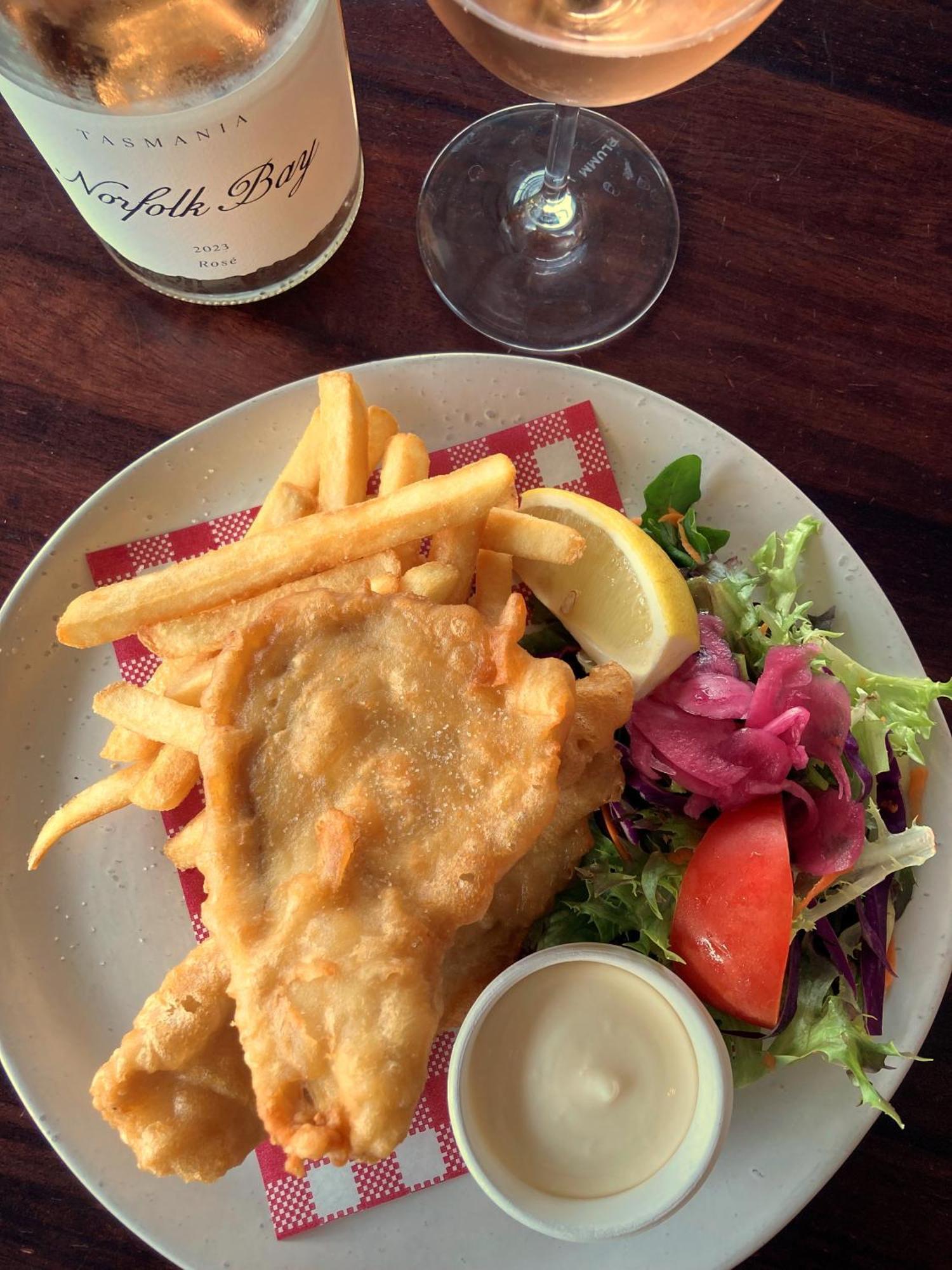 Bridport Bay Inn Bagian luar foto